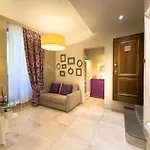 Διαμέρισμα Affacci Sulla Via Tower Qk Costa 58 *