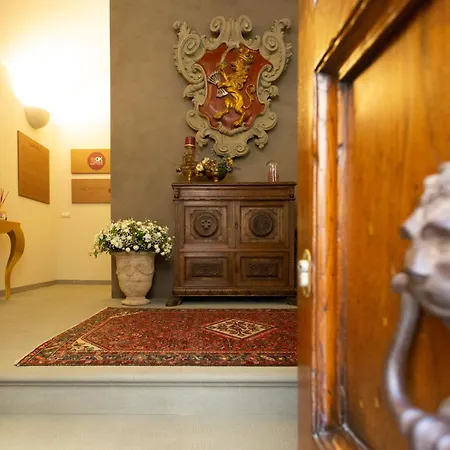 Apartment Affacci Sulla Via Tower Qk Costa 58 *