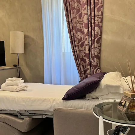 Affacci Sulla Via Tower Qk Costa 58 Apartment